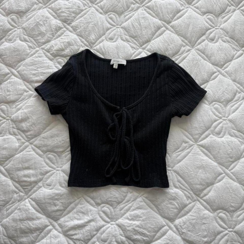 black ribbed bow tie‎ top